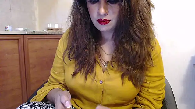 pareeti online show from October 7, 2025, 2:36 pm