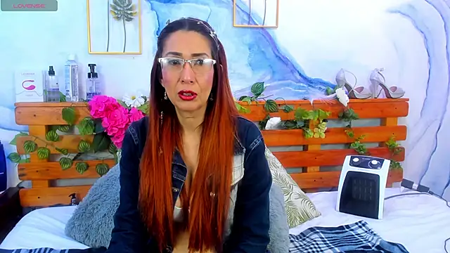 Perla Franco online show from March 21, 2025, 5:11 am