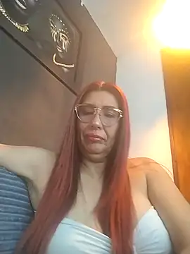 Perla Franco online show from April 18, 2026, 6:28 am