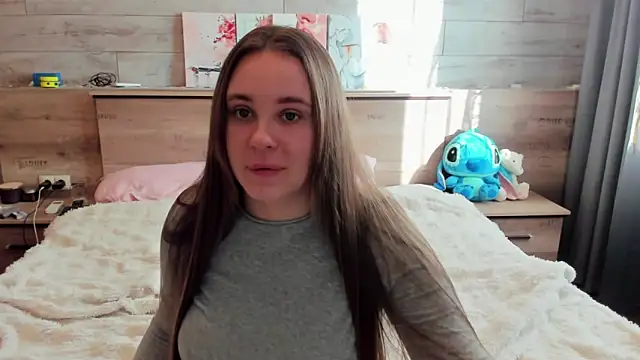 Snapshot of AngellNight4u chatting on October 31, 2025, 12:50 pm AngellNight4u online show from October 31, 2025, 12:50 pm