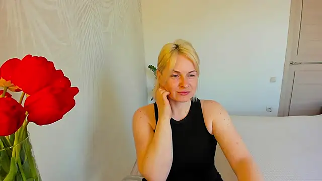 Alicee Gracee online show from April 29, 2026, 8:29 am