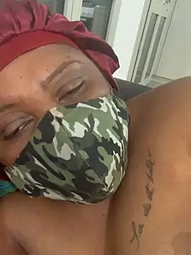 Snapshot of bonbonaumiel chatting on January 2, 2025, 7:51 pm bonbonaumiel online show from January 2, 2025, 7:51 pm