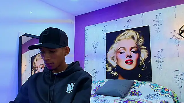 alejandro king1 online show from February 25, 2025, 12:55 pm