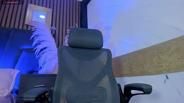 NaxaAndLexi  online show from June 6, 2026, 2:55 pm