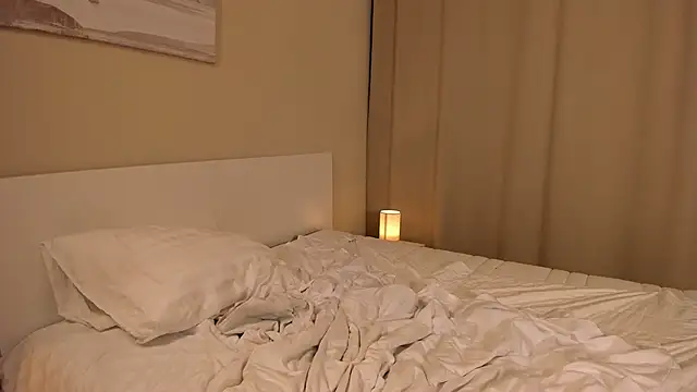 Snapshot of BreckDevall chatting on December 22, 2024, 10:47 pm BreckDevall online show from December 22, 2024, 10:47 pm