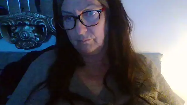 Tillieuk online show from June 3, 2026, 8:14 pm