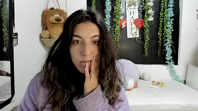 queen-natty online show from April 15, 2026, 2:24 pm