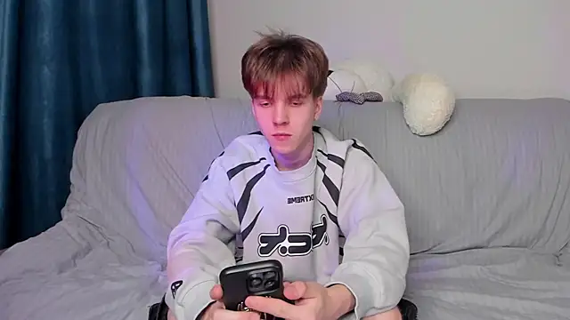 braxiboy online show from December 24, 2024, 2:22 pm