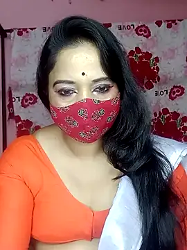 Lexi Baby  online show from February 18, 2026, 7:10 pm