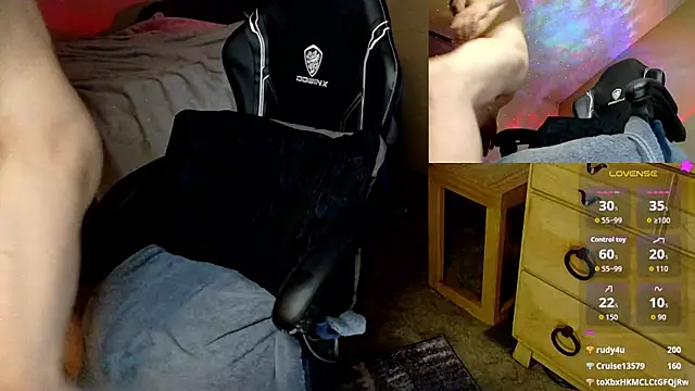 MasterForgedRayy online show from April 17, 2026, 10:46 pm