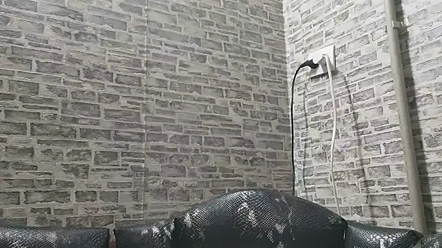 EdithManning online show from March 5, 2025, 2:23 pm