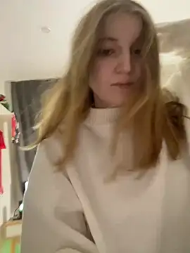 Snapshot of princessaalicc chatting on February 4, 2025, 9:41 pm princessaalicc online show from February 4, 2025, 9:41 pm