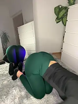 LeonieLindner online show from February 16, 2025, 7:16 pm