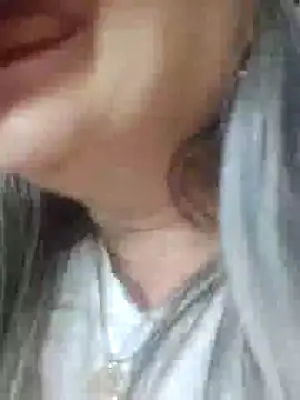 miisevvie  online show from March 4, 2025, 2:06 am