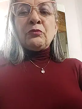 miisevvie  online show from March 11, 2025, 2:32 am