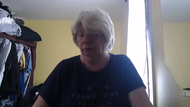 canadiancougar1965 online show from March 17, 2026, 5:49 pm