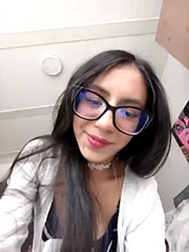 Snapshot of MissAfroditha chatting on December 21, 2025, 9:11 pm MissAfroditha online show from December 21, 2025, 9:11 pm