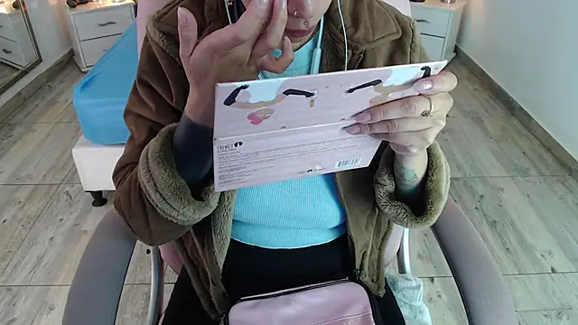 Sam mansson66 online show from February 12, 2025, 12:22 pm