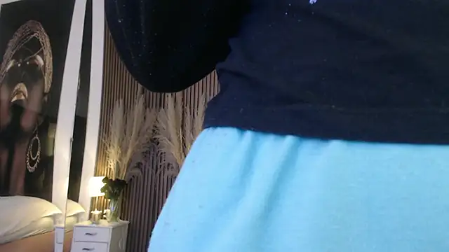 Sam mansson66 online show from October 8, 2025, 2:14 pm