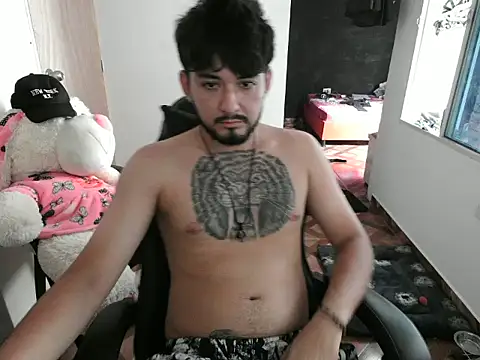 SeduxionDuo online show from October 30, 2025, 7:03 pm