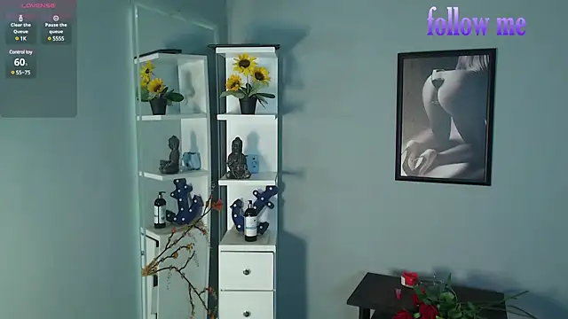 zoey-fox online show from March 6, 2025, 1:16 am