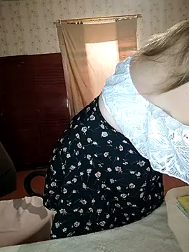 VselenaSun402 online show from September 16, 2025, 10:16 am