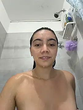 Snapshot of SOY_LUPE chatting on February 14, 2026, 5:15 am SOY LUPE online show from February 14, 2026, 5:15 am