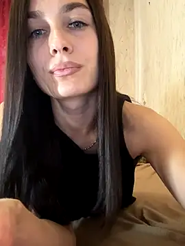 Snapshot of SpecialLina chatting on October 3, 2025, 7:49 am SpecialLina online show from October 3, 2025, 7:49 am