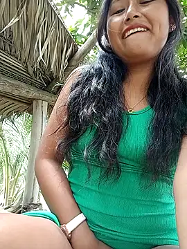 Snapshot of Karol-kamila19 chatting on December 13, 2024, 4:27 pm Karol-kamila19 online show from December 13, 2024, 4:27 pm