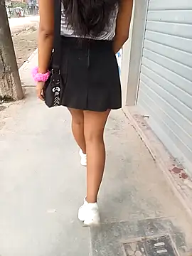 Snapshot of Karol-kamila19 chatting on January 4, 2025, 1:21 pm Karol-kamila19 online show from January 4, 2025, 1:21 pm