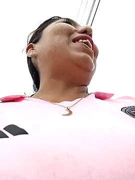 Snapshot of Karol-kamila19 chatting on January 5, 2025, 1:04 pm Karol-kamila19 online show from January 5, 2025, 1:04 pm