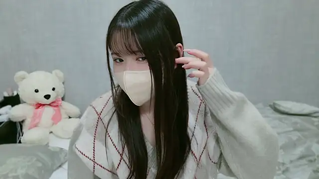 -SHIZUKU- online show from March 8, 2025, 12:41 pm