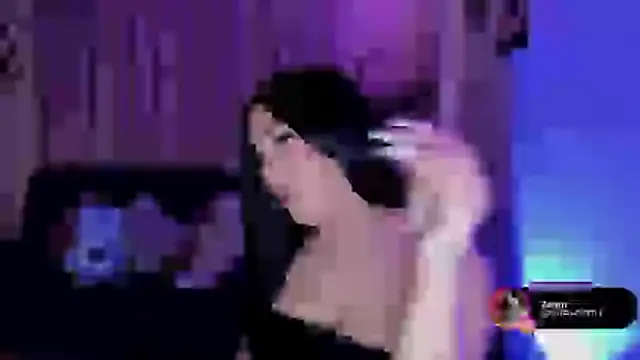 linda zaam83866 online show from February 9, 2026, 3:10 am