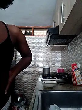 kharoll online show from April 12, 2026, 2:44 pm