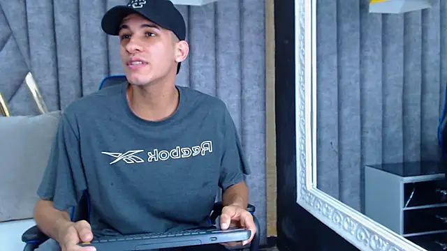 JakeMoxley online show from March 14, 2025, 1:02 pm