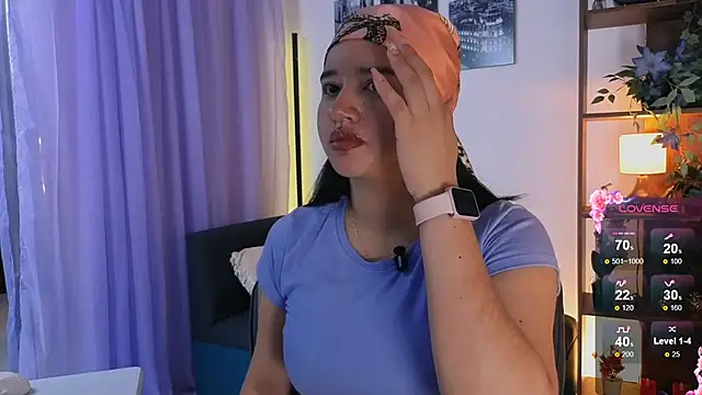 emilyrouxe online show from September 18, 2025, 2:41 pm