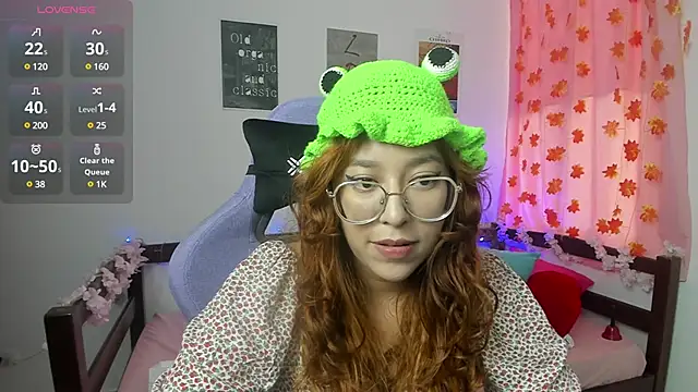 Snapshot of _Moon_Johnson chatting on March 19, 2025, 9:48 pm  Moon Johnson online show from March 19, 2025, 9:48 pm