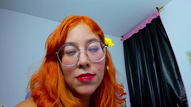  Moon Johnson online show from February 5, 2026, 1:21 am