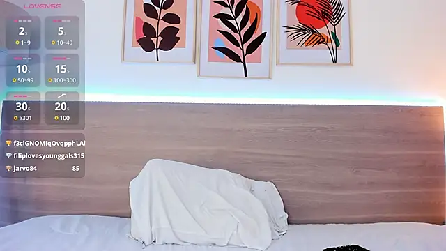 nataliiiiia online show from February 20, 2025, 5:51 pm