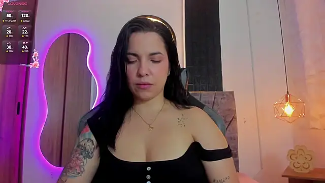 tatiana sc online show from January 14, 2026, 1:28 pm