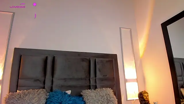 EmmaBecket2 online show from January 29, 2025, 3:33 am