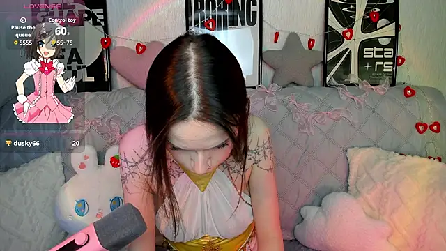 KittiMissi online show from March 12, 2026, 2:56 pm