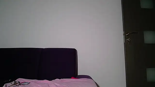 Julianna68 online show from October 30, 2025, 1:34 pm