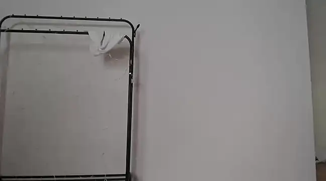 ElliaSquirtGirl online show from February 5, 2025, 1:33 pm