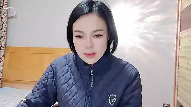 Snapshot of Linda-LL chatting on January 14, 2025, 12:54 am Linda-LL online show from January 14, 2025, 12:54 am