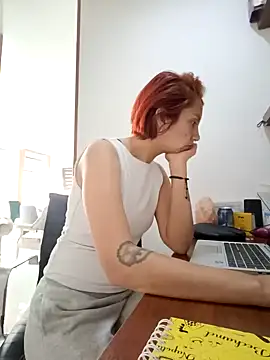 your red rose  online show from January 31, 2025, 2:17 pm