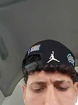 Snapshot of LatinBoysxxx chatting on November 6, 2025, 1:56 pm LatinBoysxxx online show from November 6, 2025, 1:56 pm