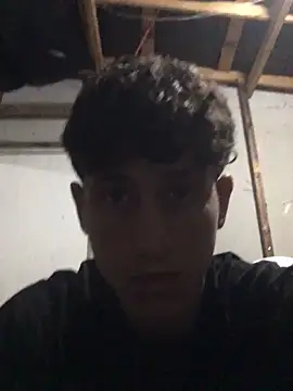 Snapshot of LatinBoysxxx chatting on February 18, 2026, 1:34 am LatinBoysxxx online show from February 18, 2026, 1:34 am