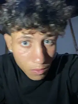 Snapshot of LatinBoysxxx chatting on March 2, 2026, 5:08 am LatinBoysxxx online show from March 2, 2026, 5:08 am