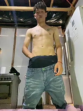 Snapshot of LatinBoysxxx chatting on March 3, 2026, 8:59 pm LatinBoysxxx online show from March 3, 2026, 8:59 pm